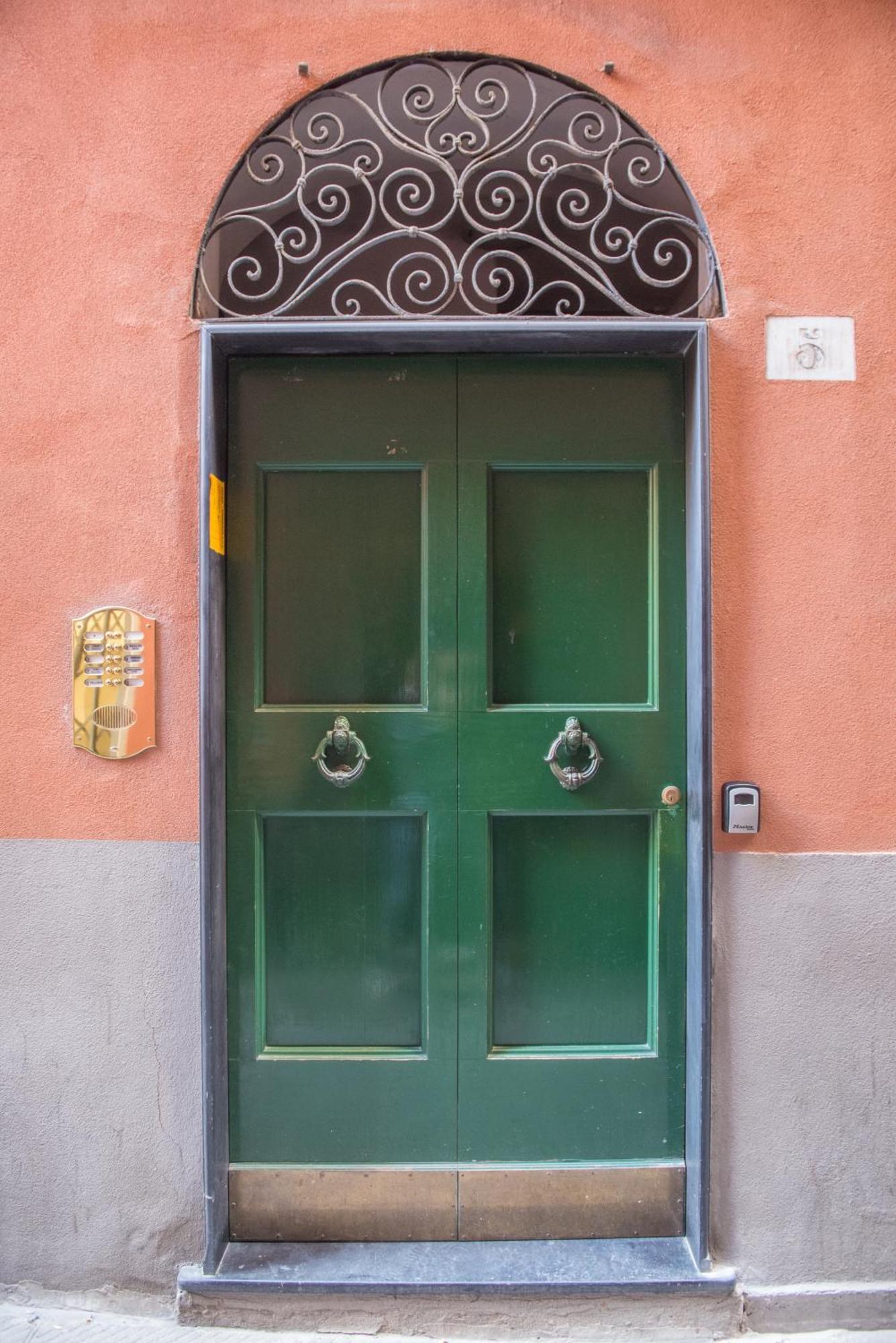 Free Parking - Appartamento In Centro Storico A Genova Ngoại thất bức ảnh